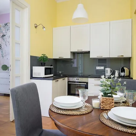 Przytulny Apartament W Centrum Krakowa By Renters *