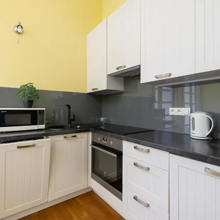 Przytulny Apartament W Centrum Krakowa By Renters *