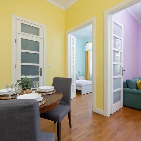 Przytulny Apartament W Centrum Krakowa By Renters *