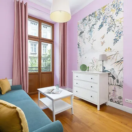 Przytulny Apartament W Centrum Krakowa By Renters Appartamento Cracovia