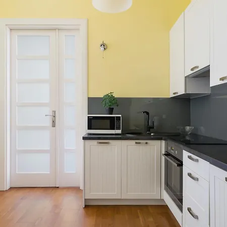 Przytulny Apartament W Centrum Krakowa By Renters Lägenhet